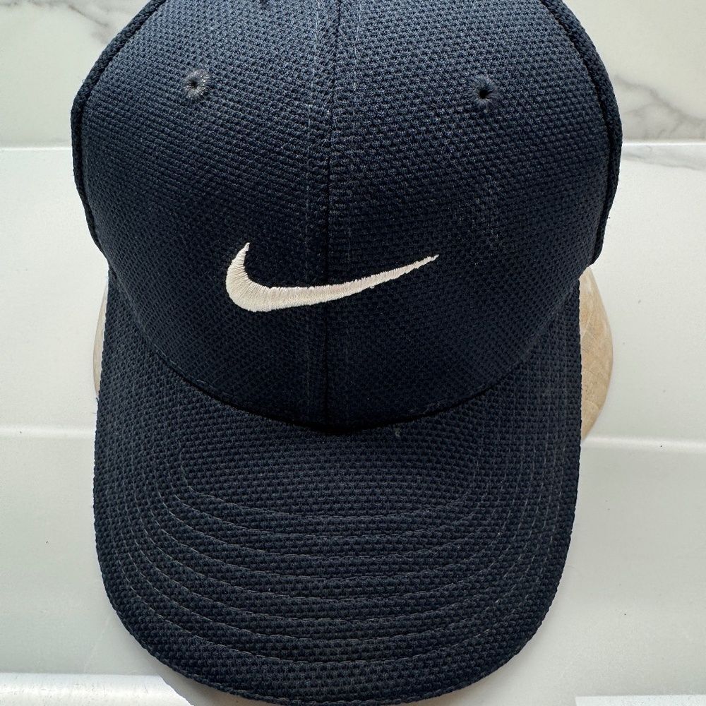 Nike Flex Fit Hat Navy One Size USED
